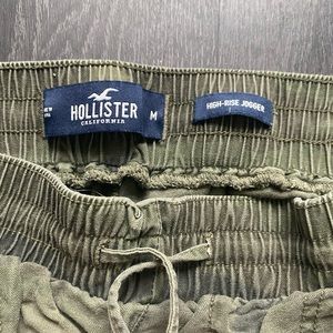 Holister Joggers
